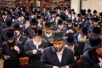 אסיפה אדירה 'ורוממתנו' קעגן פגעי הטעכנעלאגיע  פאר חברי קהילה קדושה צאנז קלויזענבורג אין וויליאמסבורג