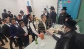 קינדער פון מאשלו חדר פארהערן זיך גאנץ מסכת שבת אויסענווייניג