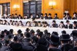 יארצייט פון הרה"ק מצאנז קלויזענבורג זי"ע ביי בנו מ"מ כ"ק אדמו"ר מצאנז קלויזענבורג שליט"א‎‎