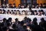 יארצייט פון הרה"ק מצאנז קלויזענבורג זי"ע ביי בנו מ"מ כ"ק אדמו"ר מצאנז קלויזענבורג שליט"א‎‎