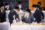 יארצייט פון הרה"ק מצאנז קלויזענבורג זי"ע ביי בנו מ"מ כ"ק אדמו"ר מצאנז קלויזענבורג שליט"א‎‎