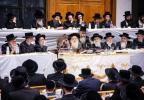 יארצייט פון הרה"ק מצאנז קלויזענבורג זי"ע ביי בנו מ"מ כ"ק אדמו"ר מצאנז קלויזענבורג שליט"א‎‎