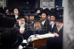יארצייט פון הגה"ק מבאבוב זצ"ל ביי  כ"ק אדמור מבאבוב 45 שליט"א