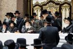 יארצייט פון הגה"ק  מבאבוב זצ"ל ביי בנו כ"ק אדמור מבאבוב שליט"א
