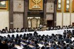 יארצייט פון הגה"ק  מבאבוב זצ"ל ביי בנו כ"ק אדמור מבאבוב שליט"א