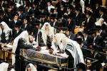 יארצייט פון הגה"ק  מבאבוב זצ"ל ביי בנו כ"ק אדמור מבאבוב שליט"א