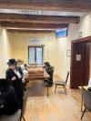 קערעסטיר באלאגערט מיט פילע אידען לרגל די יארצייט פין הרה"ק ישמח משה זי"ע אין איהעל