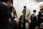 אידן ביים שלום נעמען פון כ"ק אדמו"ר מסאטמאר שליט"א נאכן זיך צוריקקערן פון ניו העמפשיר 