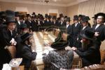 כ"ק אדמו"ר מסאטמאר שליט"א ביים פארהערן בחורי ישיבת אהבת התורה ד'סאטמאר וויליאמסבורג 