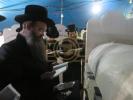 Main image for כ"ק אדמו"ר מסאדיגורא ירושלים שליט"א בעליה לציון אביו כ"ק אדמו"ר מסאדיגורא זצ"ל ביומא דהילולא 