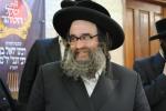 חלוקת שקל הטהור דורך  הגה"צ אב"ד סאטמאר ירושלים שליט"א