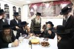 מסיבת לחיים בבית הרה"ק רבי יעקב מאיר שעכטער לרגל דאס ארויסגעבונג פונעם נייעם ספר אגרת הקודש בילדער שמואל דריי