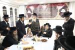 מסיבת לחיים בבית הרה"ק רבי יעקב מאיר שעכטער לרגל דאס ארויסגעבונג פונעם נייעם ספר אגרת הקודש בילדער שמואל דריי