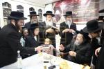 מסיבת לחיים בבית הרה"ק רבי יעקב מאיר שעכטער לרגל דאס ארויסגעבונג פונעם נייעם ספר אגרת הקודש בילדער שמואל דריי