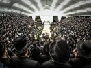 כ"ק אדמו"ר מבאיאן שליט"א בסעודת הילולא פון האדמו"ר הזקן מסאדיגורא זצוק"ל 