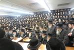 כ"ק אדמו"ר מצאנז קלויזענבורג שליט"א בניחום אבלים אצל כ"ק אדמו"ר מסקווירא שליט"א