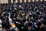 א' סליחות בחצר הקודש באבוב 