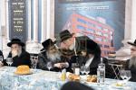 מסיבת קריאת השם פונעם נייעם בנין הבית רחל בנין ריזל יכט אין וויליאמסבורג