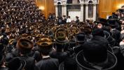 חג הסוכות בחצר הקודש צאנז קלויזענבורג