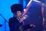 מעמד הכנסת ספר תורה דורך קיבוץ שבת אחים דחסידי גור
