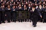 הכנסת ספר תורה אין בית המדרש הגדול ספינקא דורך כ"ק אדמו"ר מספינקא שליט"א לז"נ זיין שווער כ"ק אדמו"ר מ'טאמאשוב זצ"ל