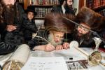 הכנסת ספר תורה אין בית המדרש הגדול ספינקא דורך כ"ק אדמו"ר מספינקא שליט"א לז"נ זיין שווער כ"ק אדמו"ר מ'טאמאשוב זצ"ל