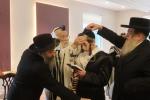 כ"ק אדמו"ר מתולדות אהרן שליט"א באזוכט אין קרית יואל 