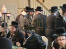 גרויסארטיגע מסיבה אין קאסא גראנדע לרגל דאס אויפבוי פונעם נייעם מקוה 