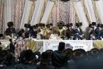 שמחת החתונה בבית תולדות אברהם יצחק- אנטניא - בילדער אברהם אייזנבאך