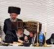 שמחת השבע ברכות פון נכד כ"ד כ"ק אדמורים מוויזניץ און נירבארטור שליט"א אפגעראכטן מוצש"ק דורך די זיידע כ"ק אדמו"ר מנירבארטור שליט"א