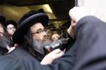 באזוך פון הגה"צ אב"ד סאטמאר ירושלים שליט"א אין אנטווערפן לרגל לרגל הנחת אבן הפינה פארן נייעם בנין התלמוד תורה 