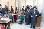 באזוך פון הגה"צ אב"ד סאטמאר ירושלים שליט"א אין אנטווערפן לרגל לרגל הנחת אבן הפינה פארן נייעם בנין התלמוד תורה 