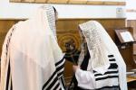 באזוך פון הגה"צ אב"ד סאטמאר ירושלים שליט"א אין אנטווערפן לרגל לרגל הנחת אבן הפינה פארן נייעם בנין התלמוד תורה 
