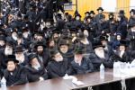באזוך פון הגה"צ אב"ד סאטמאר ירושלים שליט"א אין אנטווערפן לרגל לרגל הנחת אבן הפינה פארן נייעם בנין התלמוד תורה 