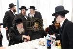 באזוך פון הגה"צ אב"ד סאטמאר ירושלים שליט"א אין אנטווערפן לרגל לרגל הנחת אבן הפינה פארן נייעם בנין התלמוד תורה 