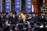 פולע גאלערי: מעמד סיום כתיבת אותיות אינעם ספר תורה וואס איז געשריבן געווארן דורך מתפללי בית המדרש הגדול דקהל יטב לב ד'סאטמר אין קרית יואל