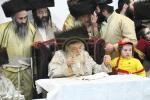 פולע גאלערי: פורים בחצר הקודש תולדות אהרן 