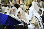Main image for פולע גאלערי: פורים בחצר הקודש תולדות אהרן 