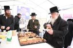 פולע גאלערי: יומא דהילולא קדישא פונעם הייליגן רבין רבי אלימלך מליזענסק זי"ע בראשות נכדו כ"ק אדמו"ר מליזענסק שליט"א חלק ב'