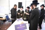 פולע גאלערי: יומא דהילולא קדישא פונעם הייליגן רבין רבי אלימלך מליזענסק זי"ע בראשות נכדו כ"ק אדמו"ר מליזענסק שליט"א חלק ב'