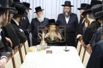 כ"ק אדמו"ר מתולדות משה שליט"א בברכת פרידה פאר בחורי חו"ל וואס קערן זיך צוריק אהיים  לקראת יו"ט פסח הבעל"ט