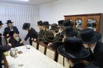 כ"ק אדמו"ר מתולדות משה שליט"א בברכת פרידה פאר בחורי חו"ל וואס קערן זיך צוריק אהיים  לקראת יו"ט פסח הבעל"ט