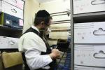 הכנות אויף יו"ט פסח אין בני ברק