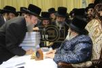 חבורה פון כ"ק אדמו"ר מוויזניץ שליט"א ביים מצות באקן 