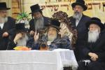 חבורה פון כ"ק אדמו"ר מוויזניץ שליט"א ביים מצות באקן 