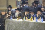 חבורה פון כ"ק אדמו"ר מוויזניץ שליט"א ביים מצות באקן 