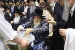 חבורה פון כ"ק אדמו"ר מוויזניץ שליט"א ביים מצות באקן 