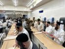 Main image for שריפות חמץ און מצות באקן ביי כ"ק אדמו"ר מסאטמאר שליט"א 
