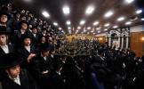 סעודת הילולא פונעם הייליגן צאנזער רב זי"ע ביי נכדו כ"ק אדמו"ר מצאנז קלויזענבורג שליט"א