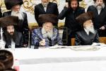  בילדער גאלערי: פסח בחצר הקודש באבוב 